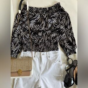 Off-the-Shoulder Silky Smocked Top EUC Black White Floral Satin Blouse Pea…
